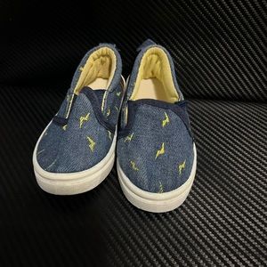 Toddler shoes